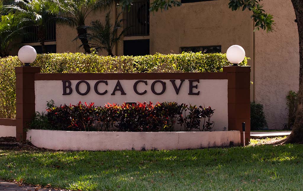 Boca Cove