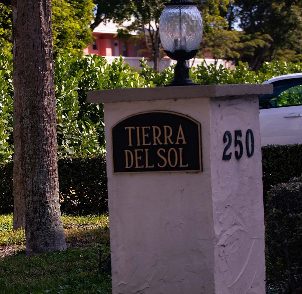 Tierra Del Sol