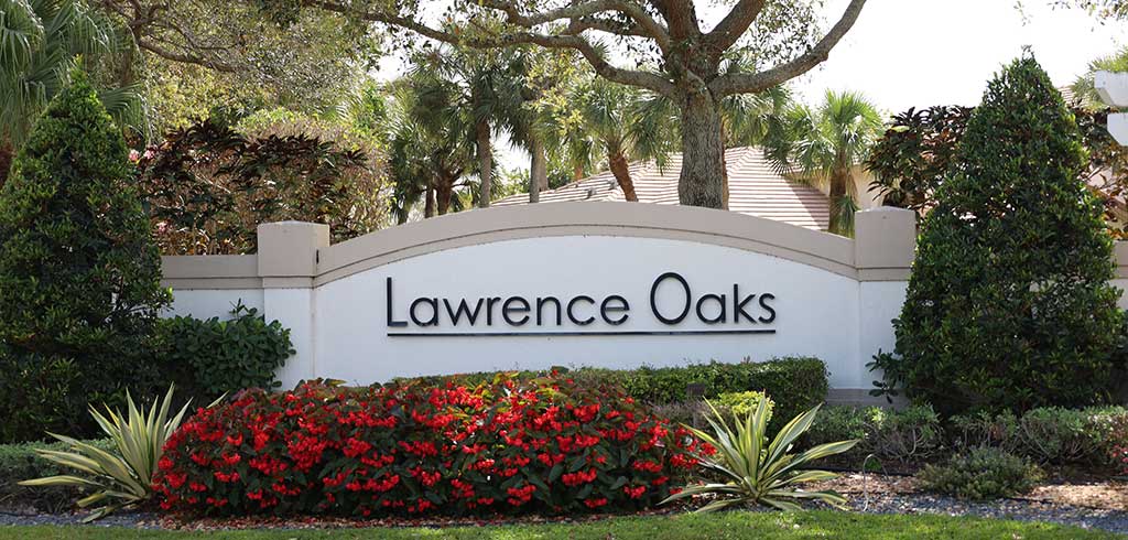 Lawrence Oaks