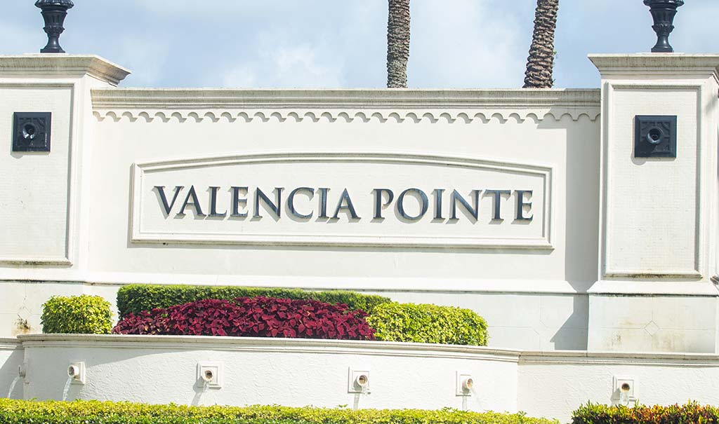 Valencia Pointe