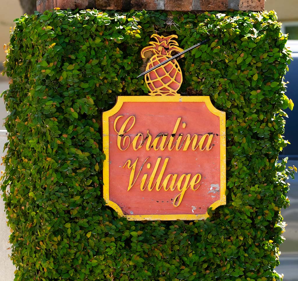 Coralina Village