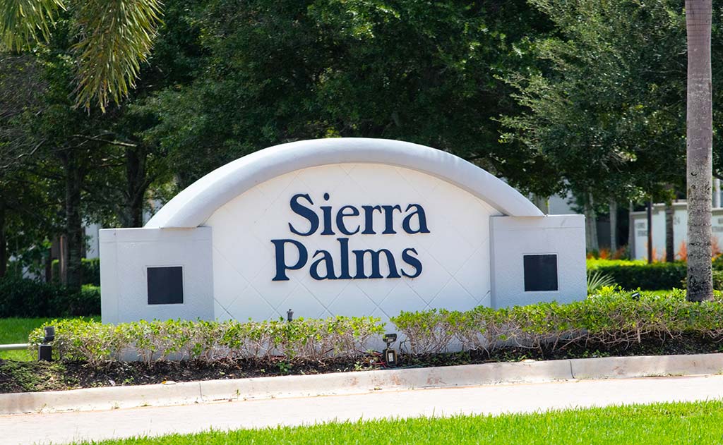 Sierra Palms