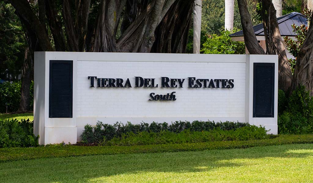 Tierra Del Rey Estates