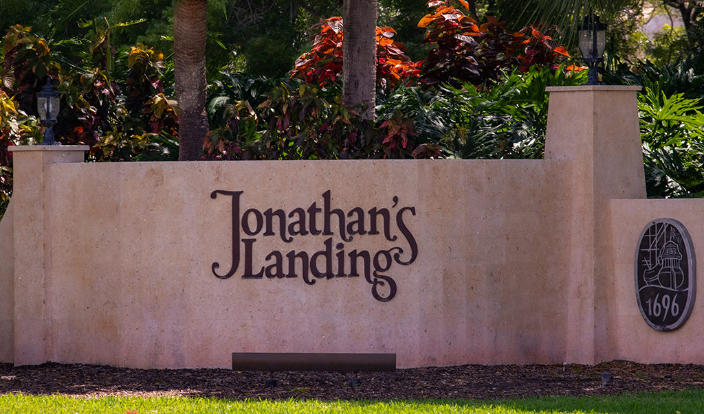Jonathans Landing