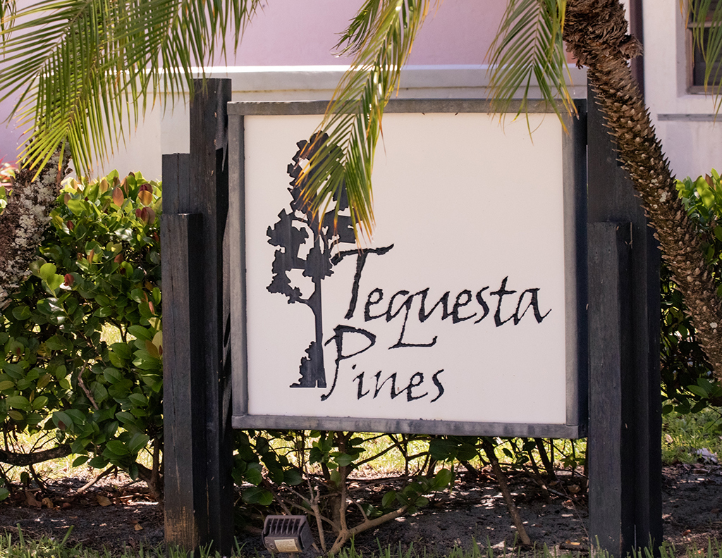 Tequesta Pines